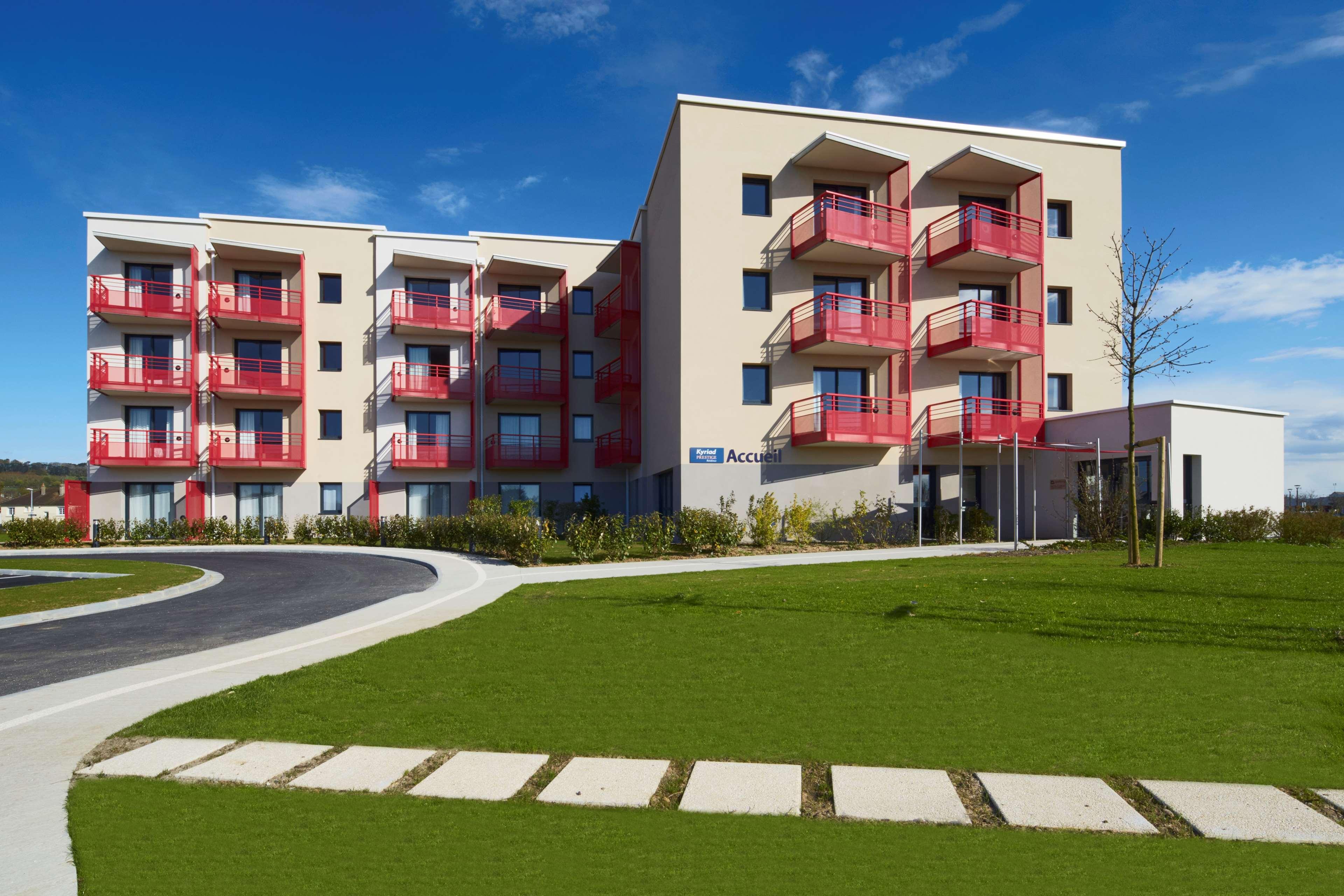 Kyriad Prestige Residence & Spa Cabourg-Dives-Sur-Mer Exterior photo