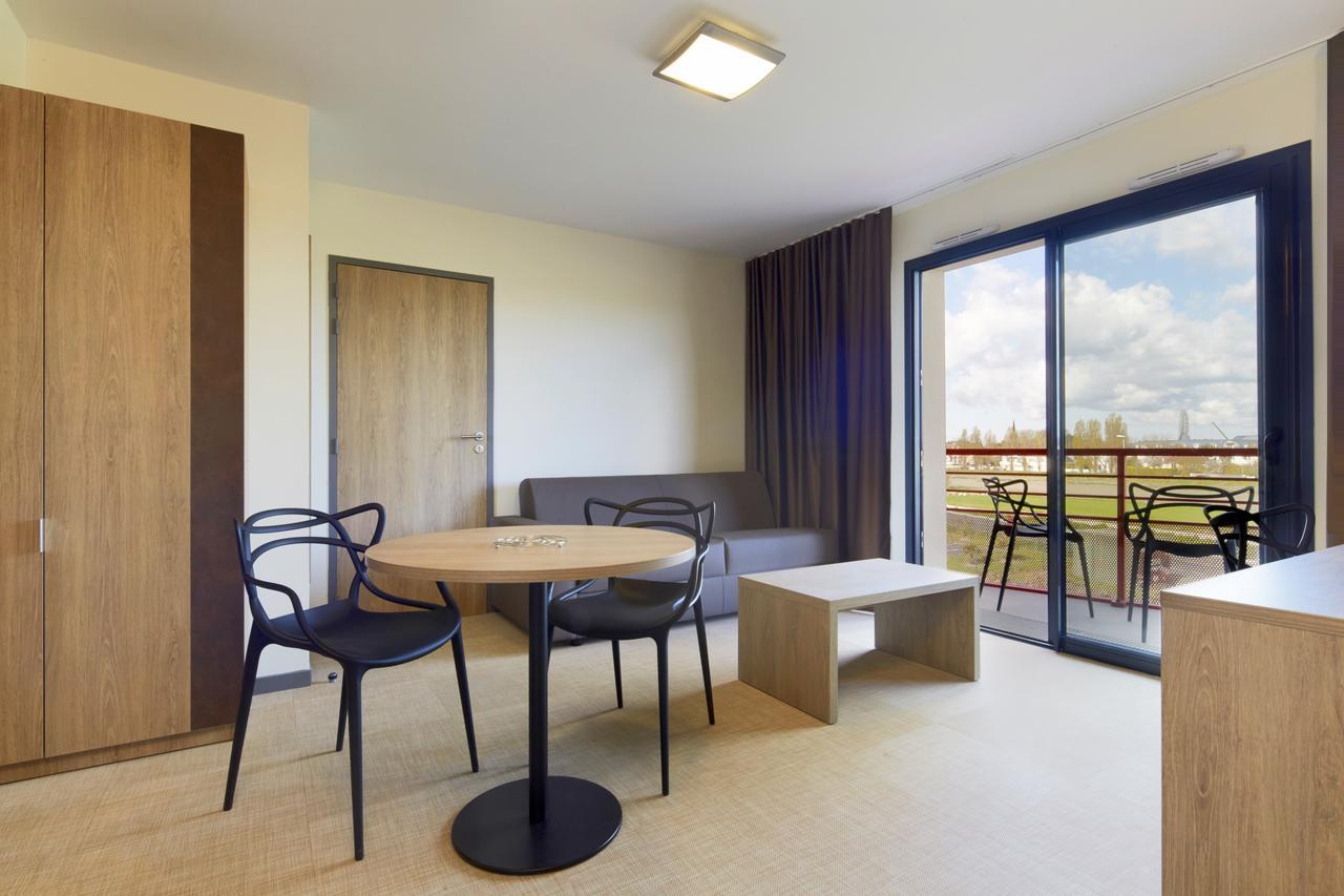 Kyriad Prestige Residence & Spa Cabourg-Dives-Sur-Mer Exterior photo